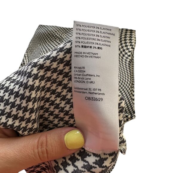 Urban Outfitters SMALL Houndstooth Black White Check Satin Long Midi Skirt - Picture 11 of 11